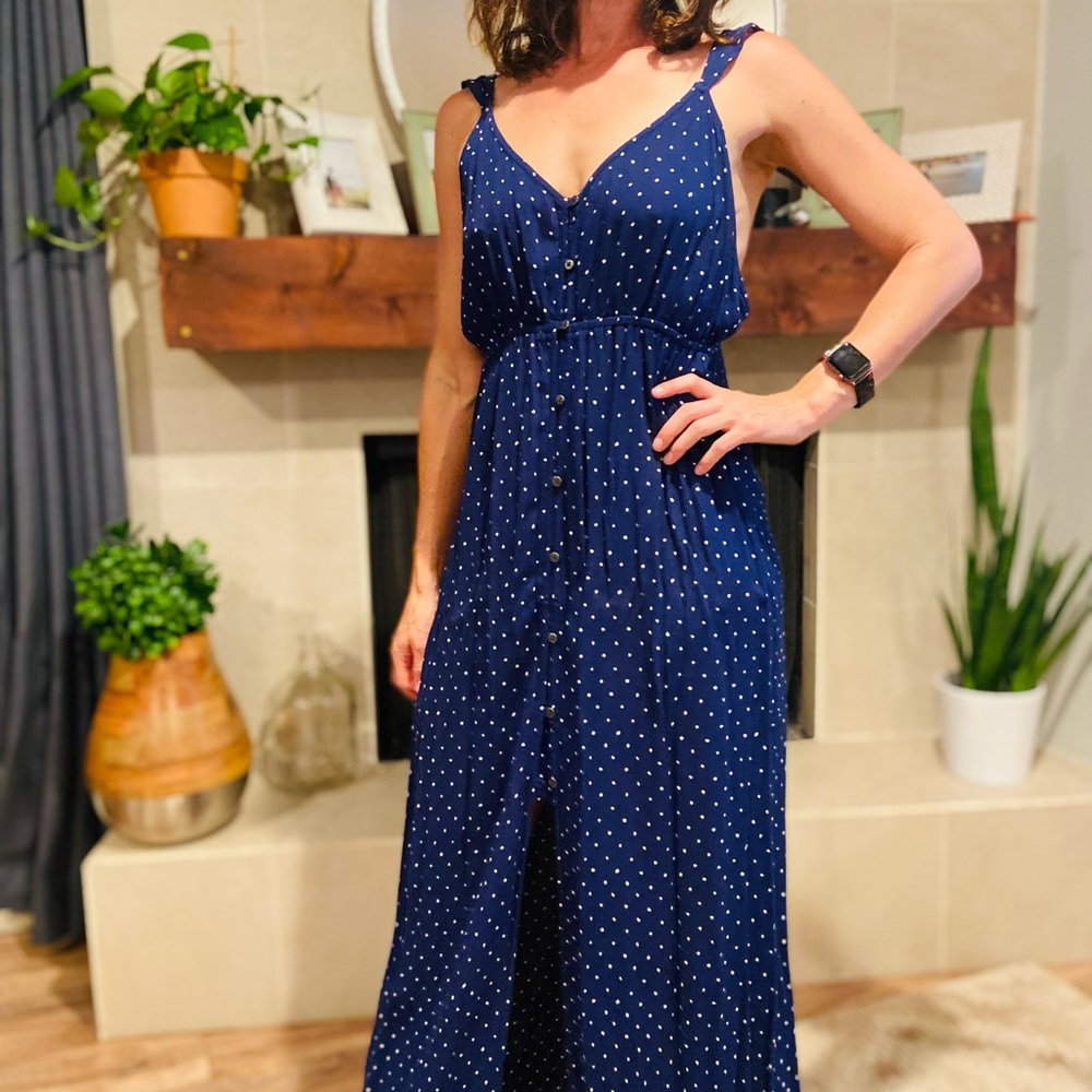 Billabong- Ruffle Maxi dress- size Large